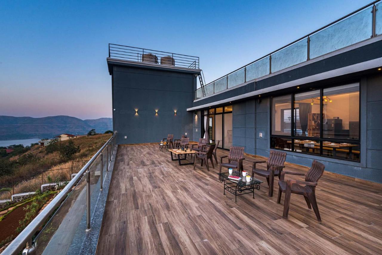 פונה Eyes On The Lake By Stayvista - A Hillside Villa With A Captivating View Of The River מראה חיצוני תמונה